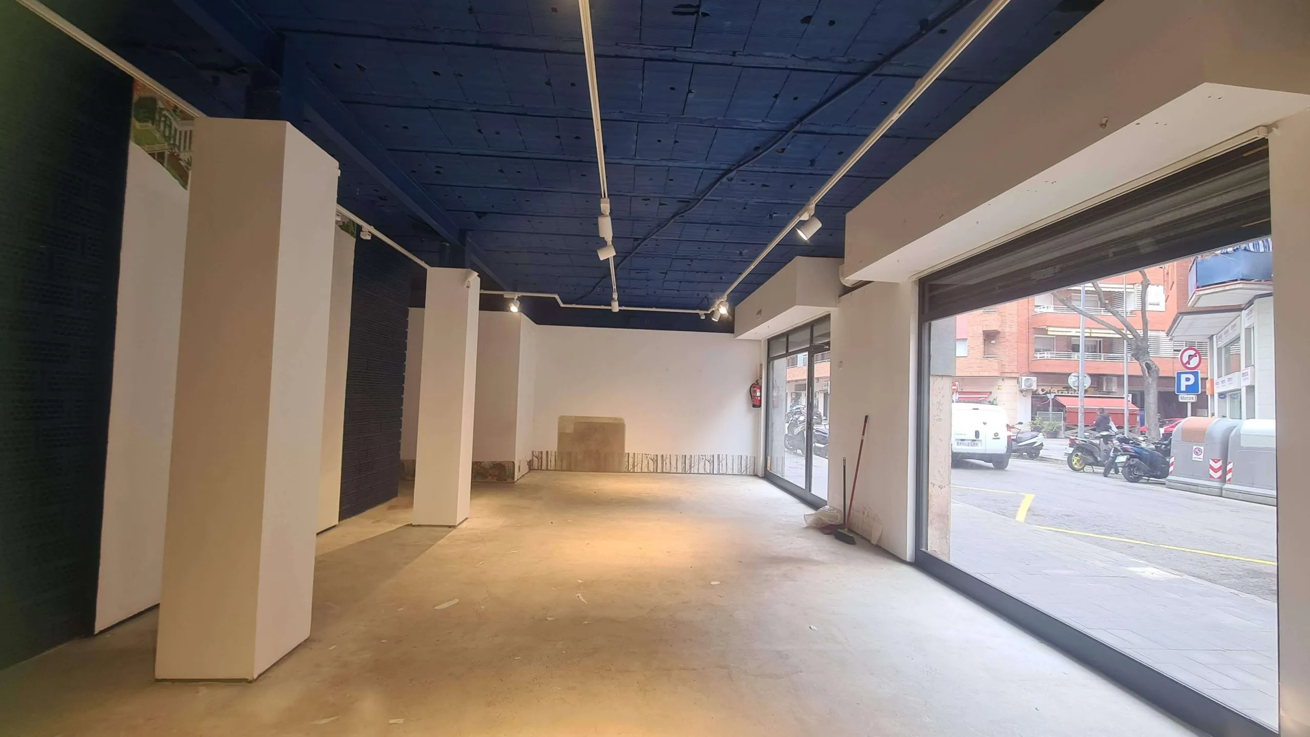 Diseno de Interiores_Zapateria Garos_Antes (2)