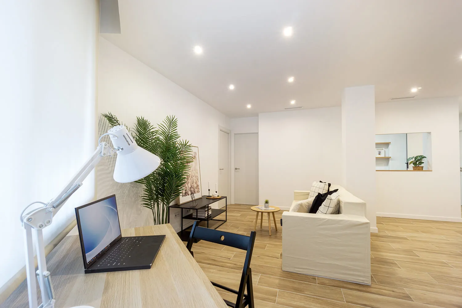 Carolina Baracho_Home Staging_Piso obra nueva Barcelona (3)