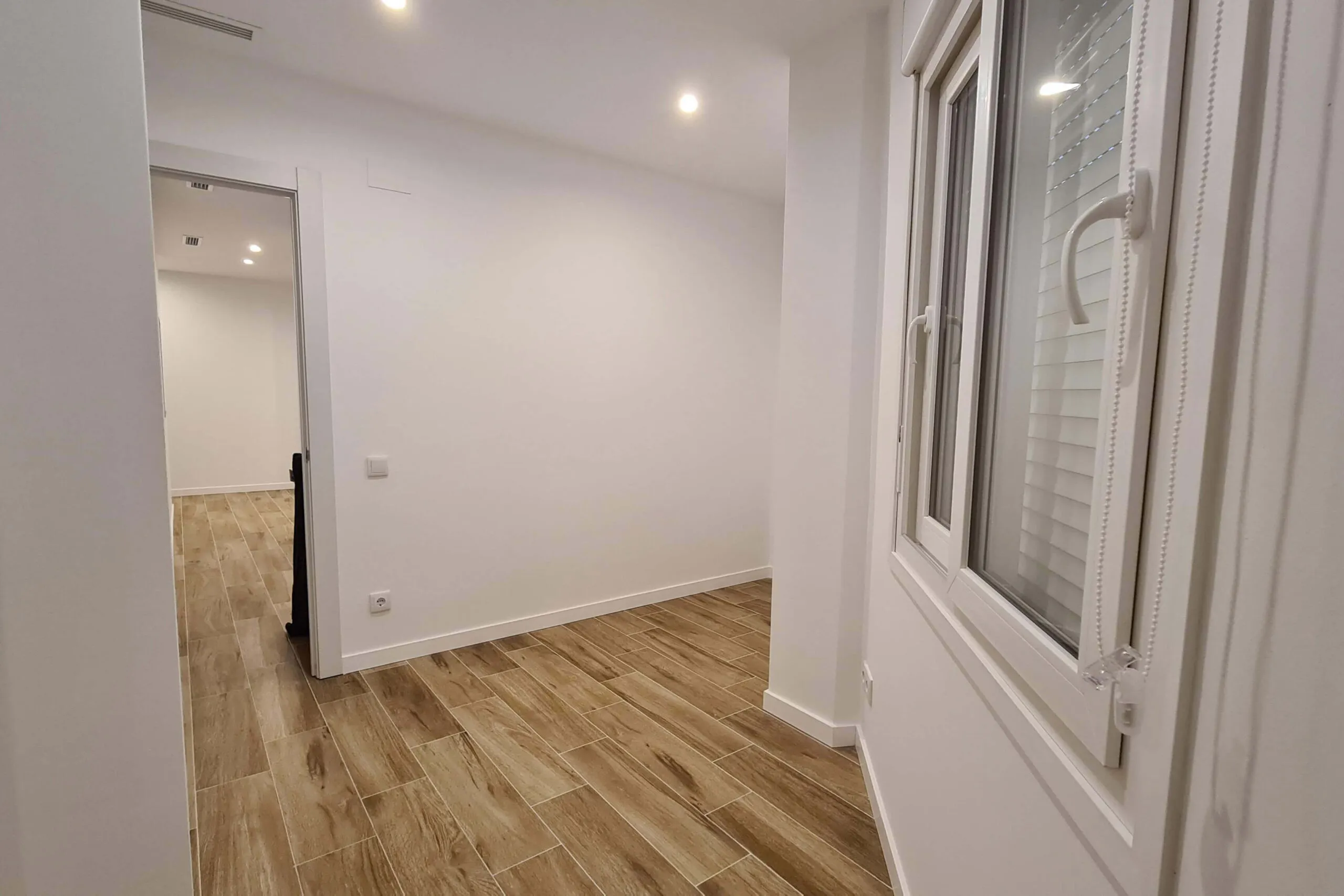 Carolina Baracho_Home Staging_Antes_Terrassa (3)