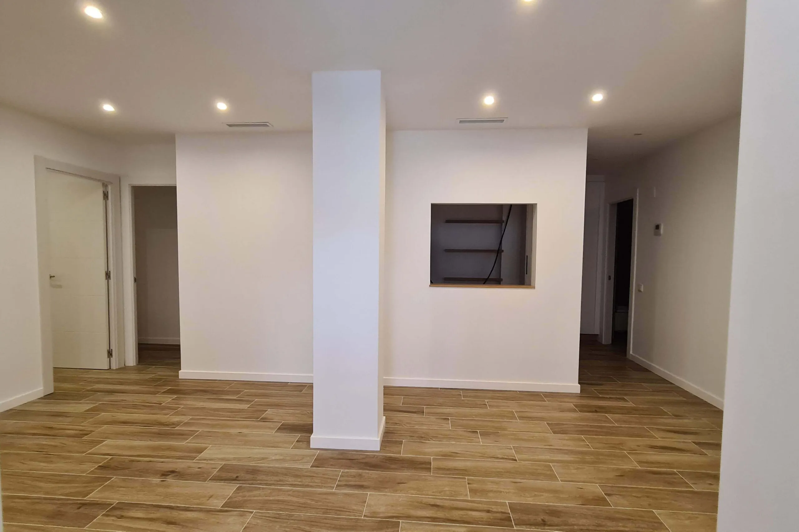 Carolina Baracho_Home Staging_Antes_Terrassa (6)