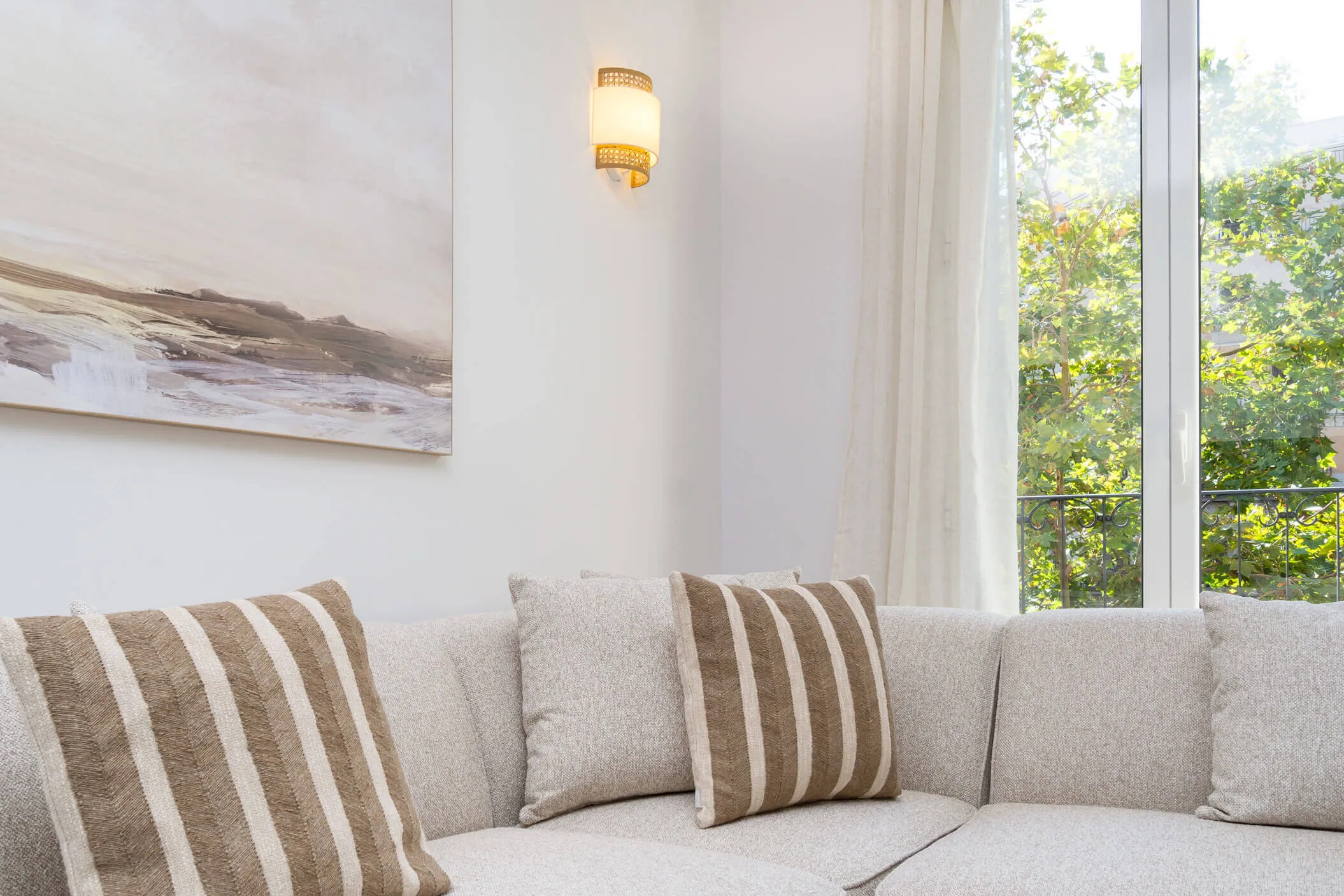 Bruc 82 · Decoración de interiores para alquiler temporal en Barcelona